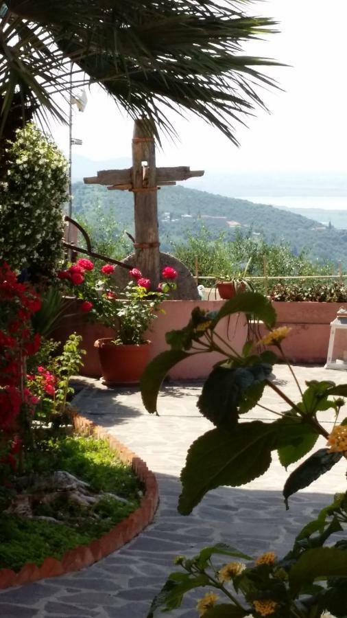 Villa Lorien Massarosa Esterno foto